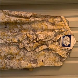 Sleeveless button front top